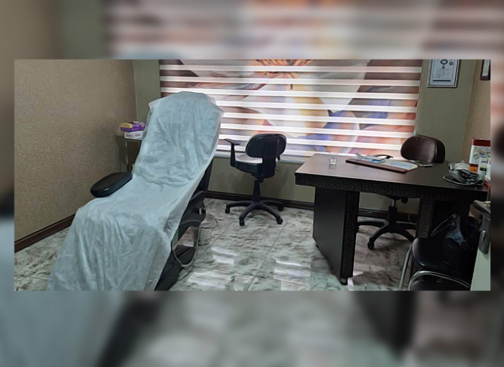 پاکسازی و ماساژ صورت دکتر مریم نوری