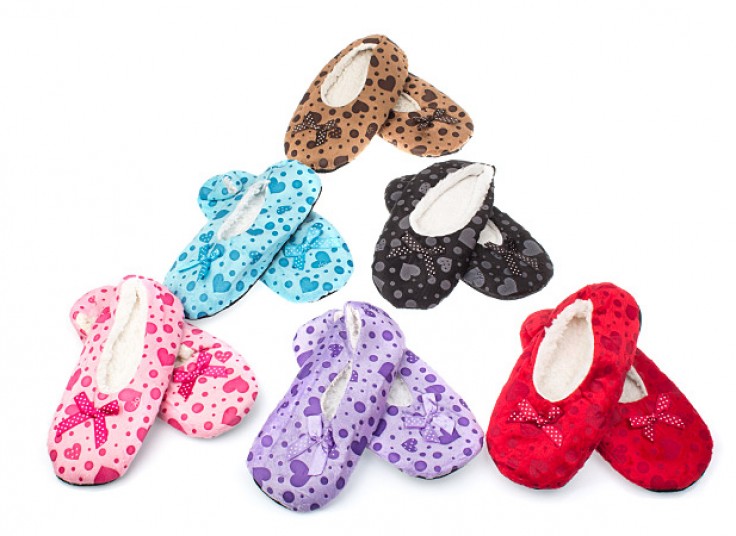 دمپایی روفرشی