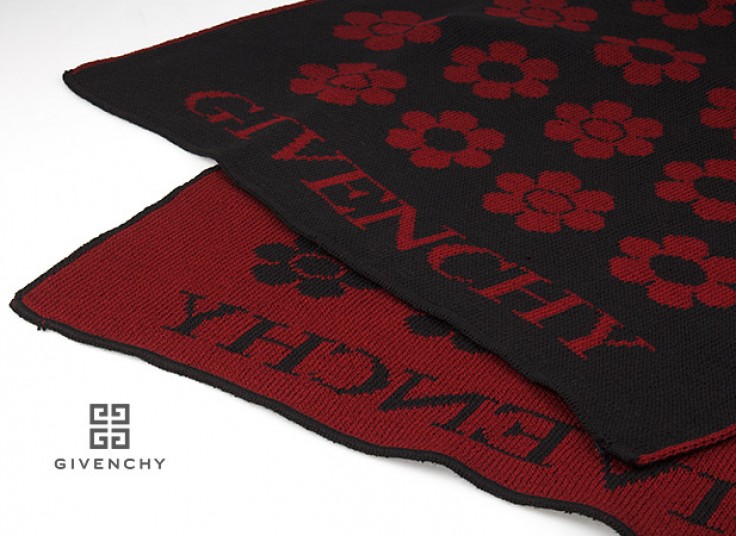 شال بافت GIVENCHY