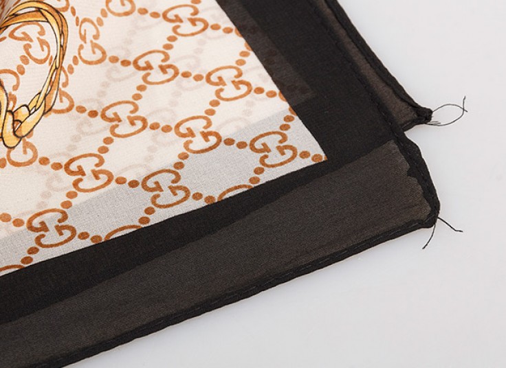 روسری حریر Fendi