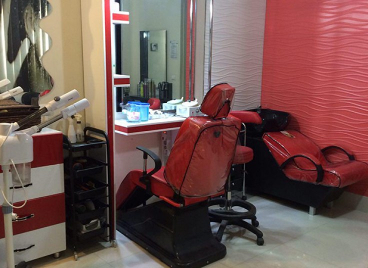 سالن زیبایی ناوک