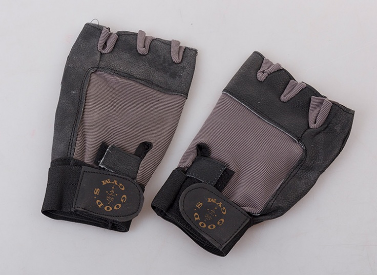 دستکش بدنسازی GOLDS GYM