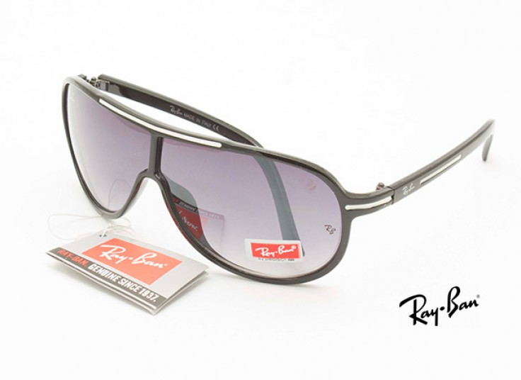 فستیوال مدل های Ray-Ban