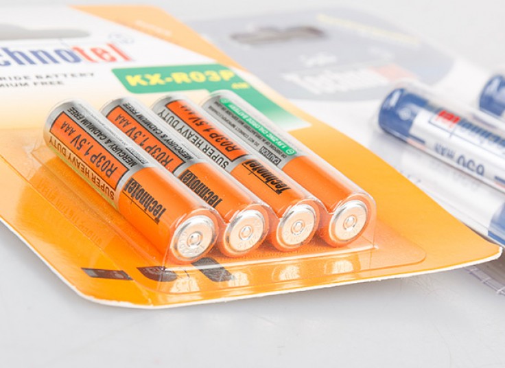 باتری نیم قلمی Technotel