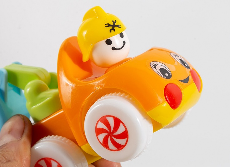 ماشین اسباب بازی نیمه اتومات راشا