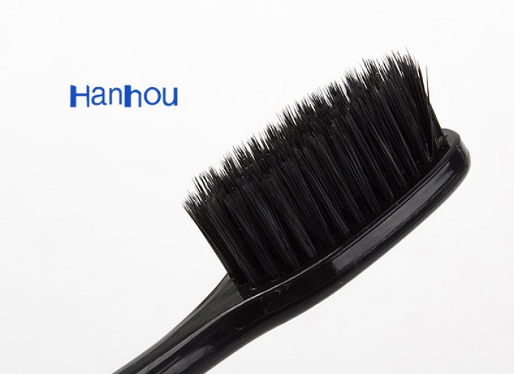 مسواک زغال سنگی SXWM