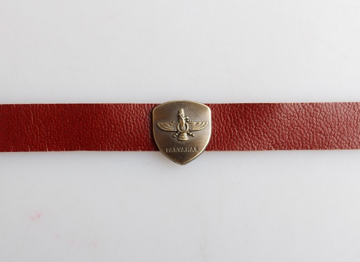 دستبند چرمی