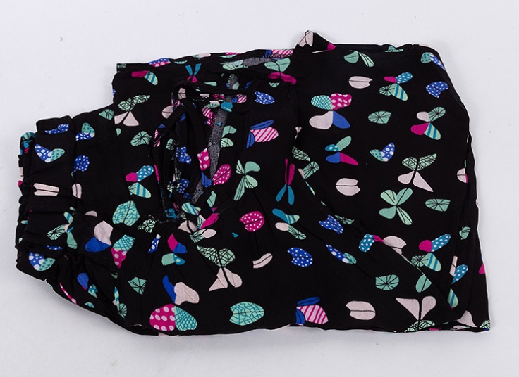 تاپ شلوارک نخی طرحدار