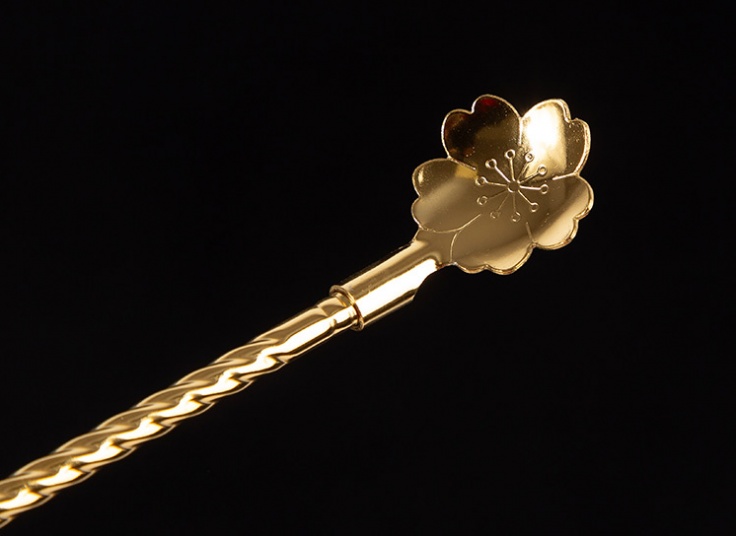 قاشق شربت خوری مدل نی دار