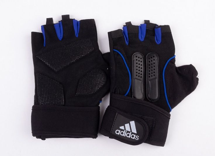 دستکش ورزشی