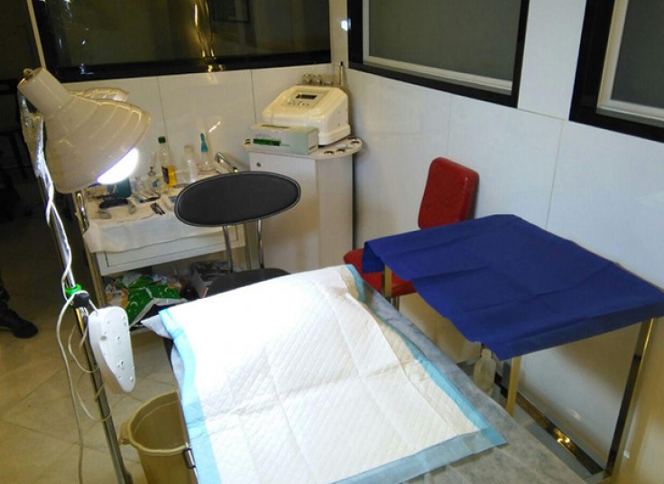 انواع ماساژ کلینیک دکتر مهوروش