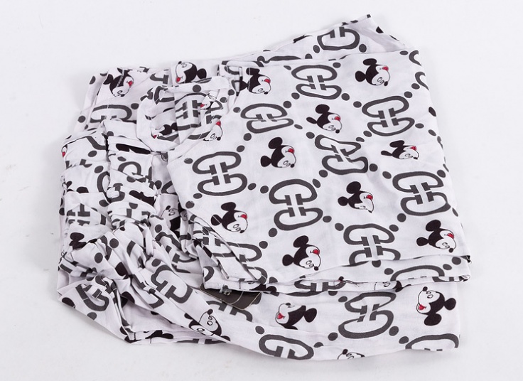 تاپ و شلوارک نخی طرحدار