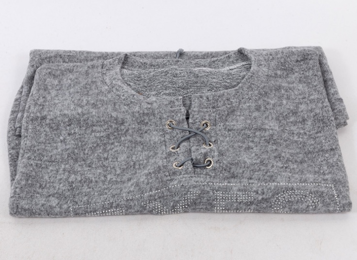 بلوز بافت زنانه مدل پرچ دار