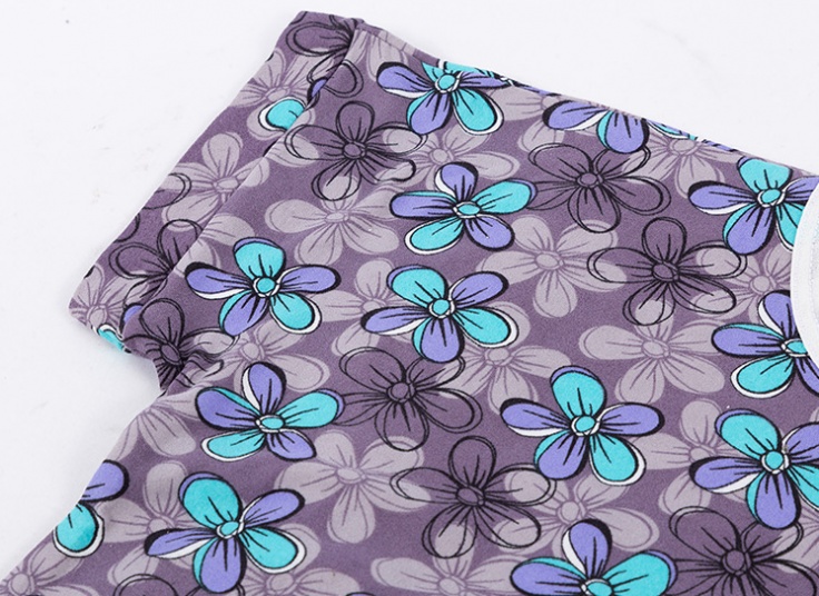 ست تاپ و شلوارک طرحدار دخترانه