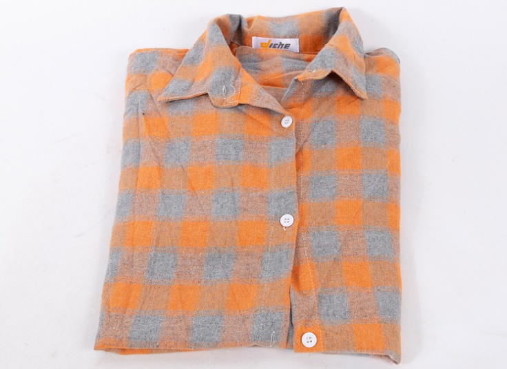 مانتو پشمی چهارخانه