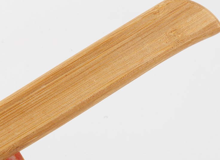 پیتزا بر طرح تبر