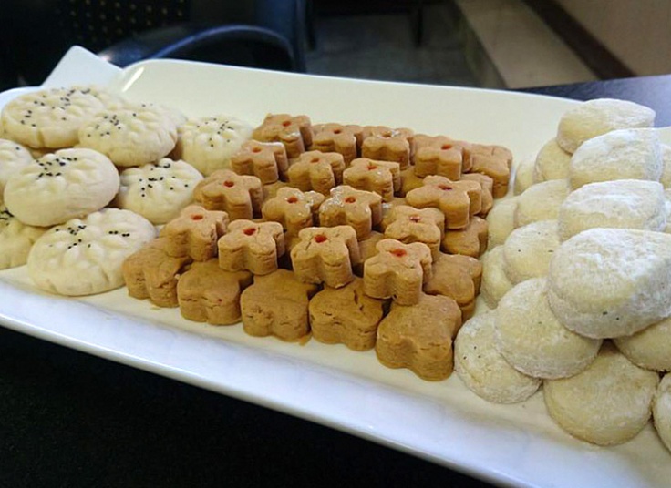 آموزش شیرینی های عید در سرای محله زرگنده