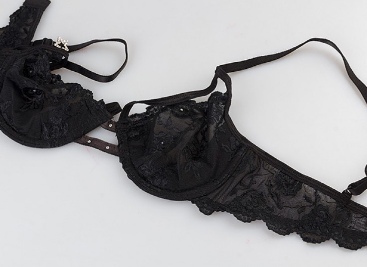 ست لباس زیر طرح NBB