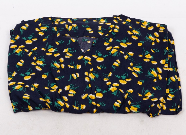 پیراهن ساحلی یقه کوبایی