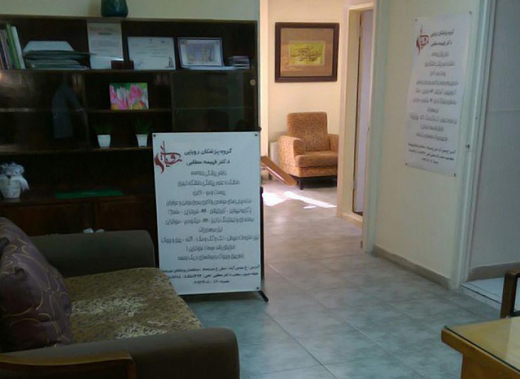 کربوکسی تراپی در مطب دکتر مطلبی