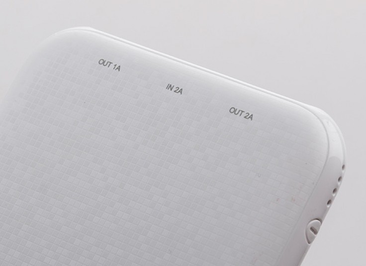 پاور بانک با دو خروجی VEGER