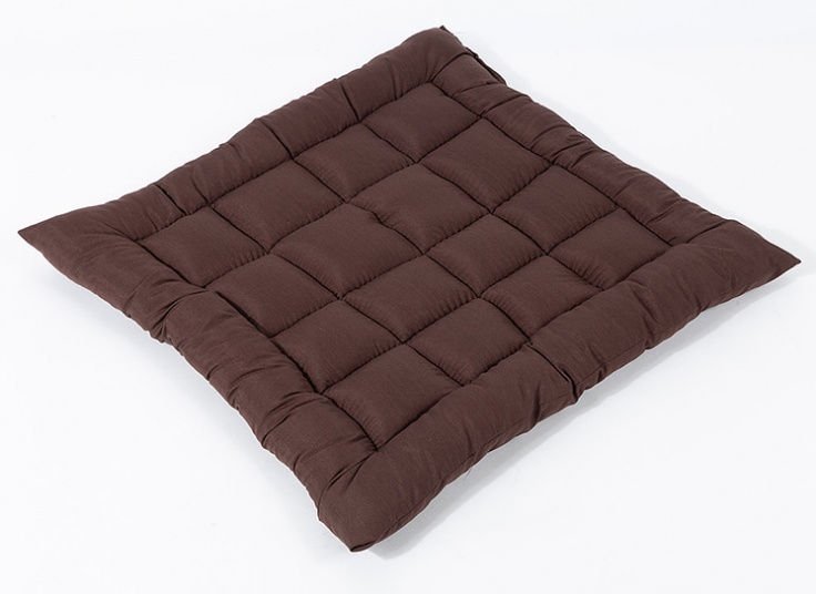 زیر نشیمنی چهار خانه