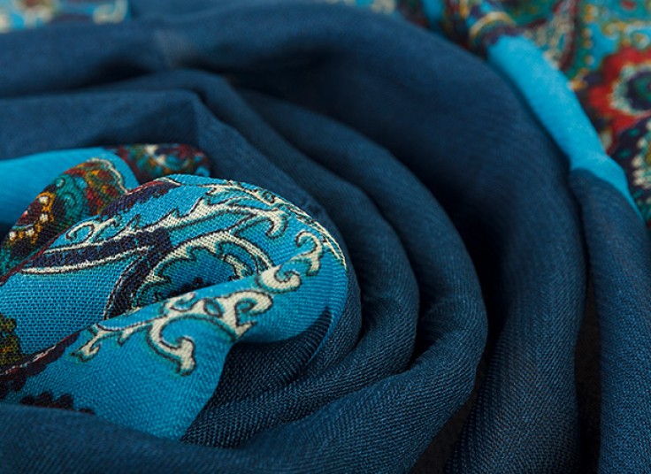 روسری نخی طرحدار