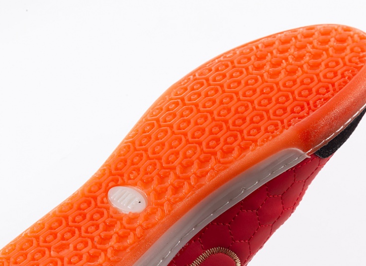 کتانی سالنی طرح NIKE