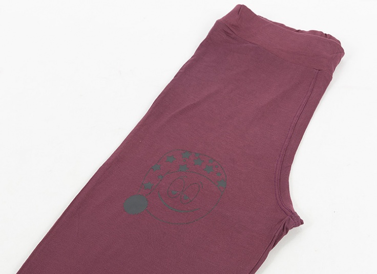 شلوار طرح لبخند زنانه