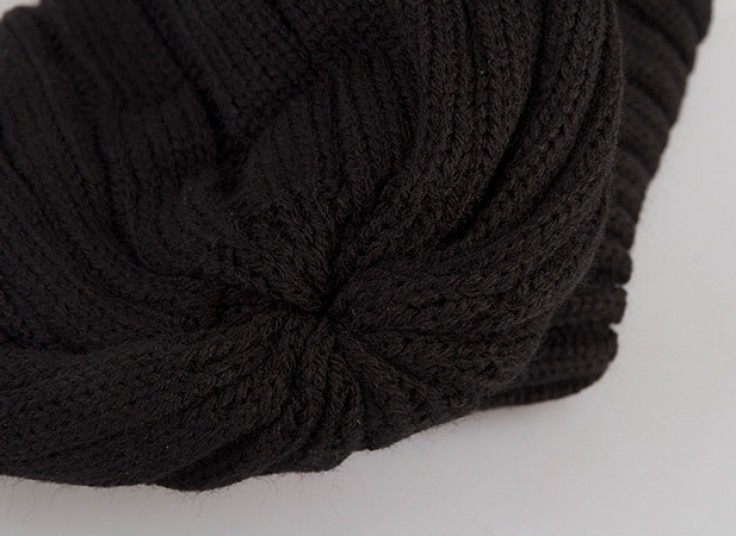 کلاه بافت دو لایه طرح Gucci