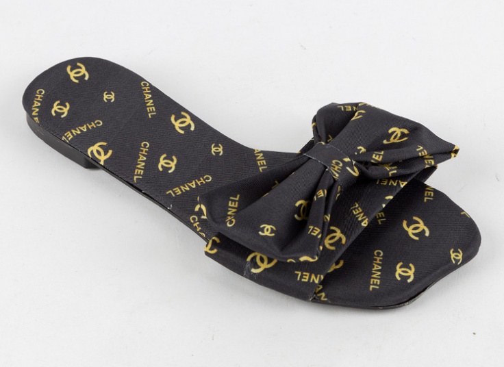 دمپایی روفرشی زنانه