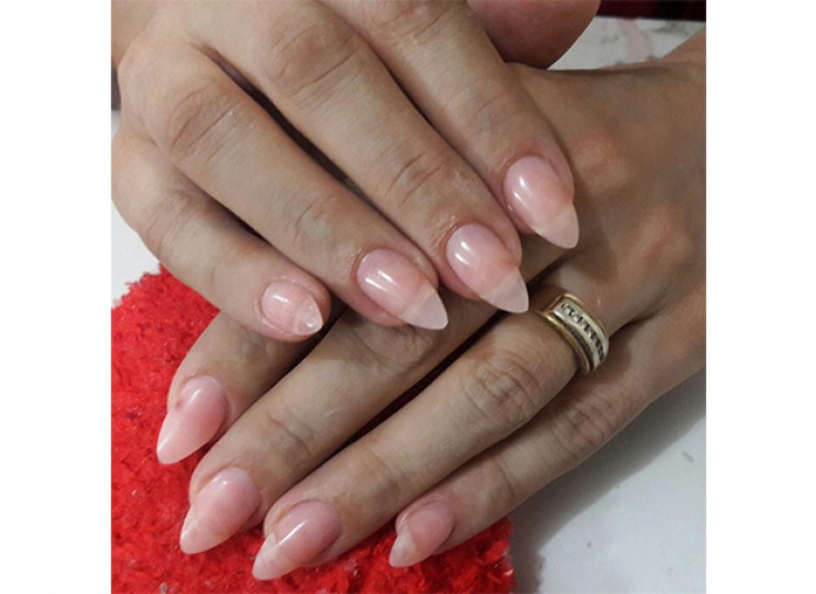 خدمات ناخن گلچهره