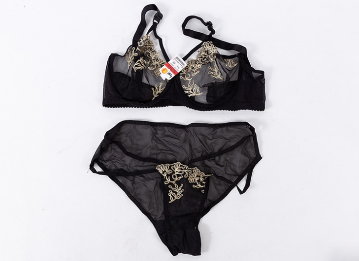 ست لباس زیر زنانه نورا