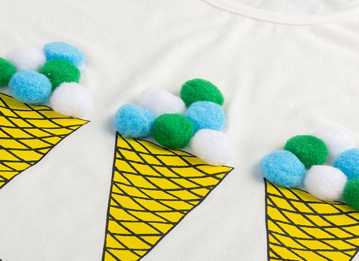 تاپ و شورتک زنانه Ice Cream