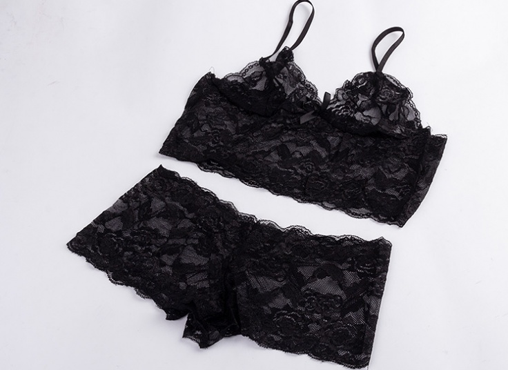 ست لباس زیرزنانه گیپور