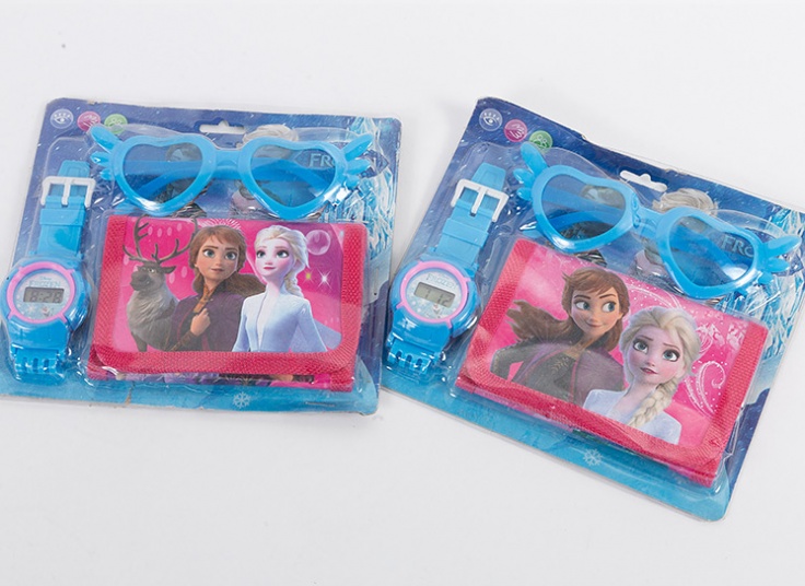 ست بچگانه ساعت و عینک و کیف