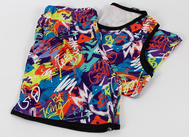 ست تاپ و شورتک طرحدار زنانه