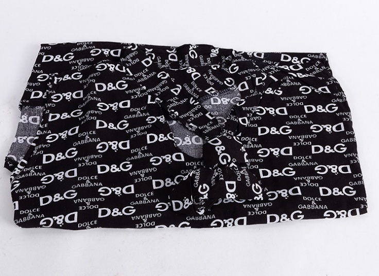 تاپ یقه گره‌ای نخی طرحدار