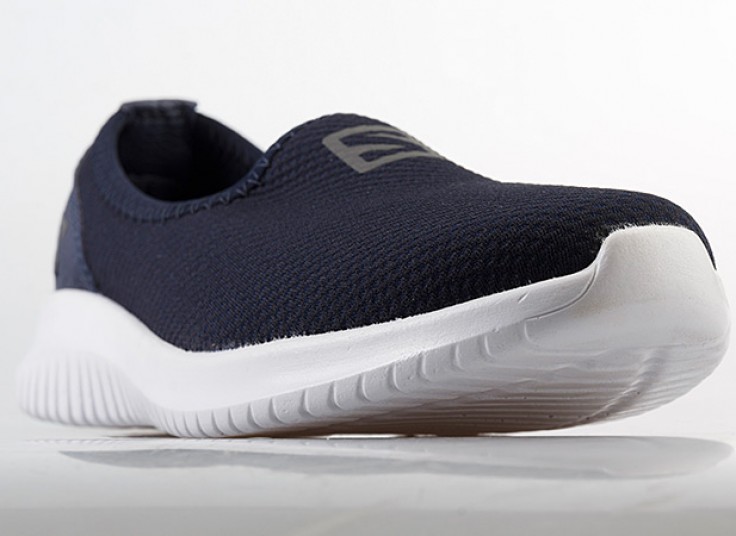 کفش راحتی زنانه Skechers