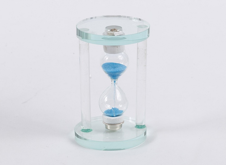 ساعت شنی کریستالی