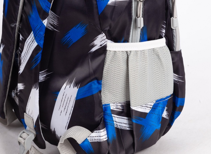 کوله پشتی طرح کارتونی