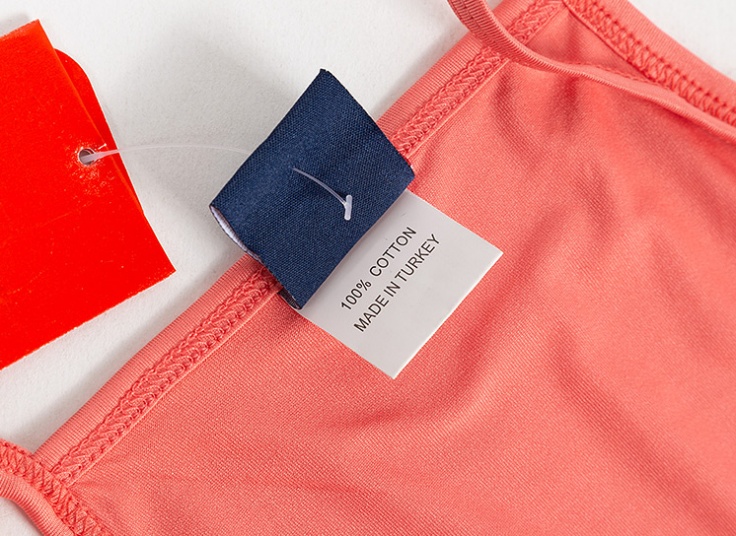 تاپ ورزشی زنانه طرح Reebok