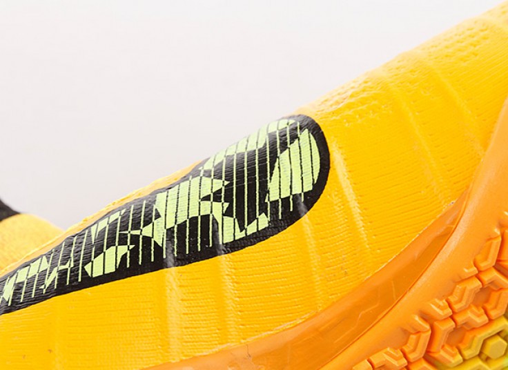 کفش فوتبالی NIKE