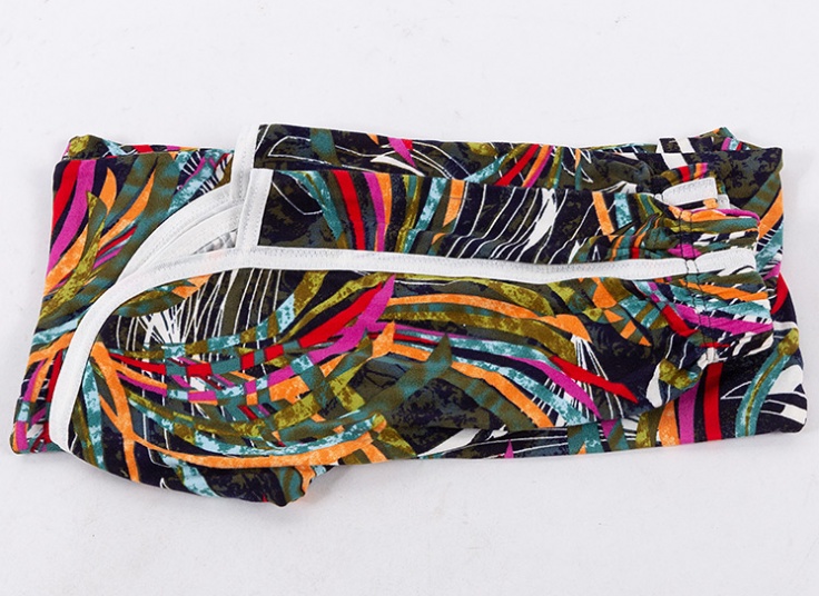 ست تاپ و شلوارک طرحدار دخترانه