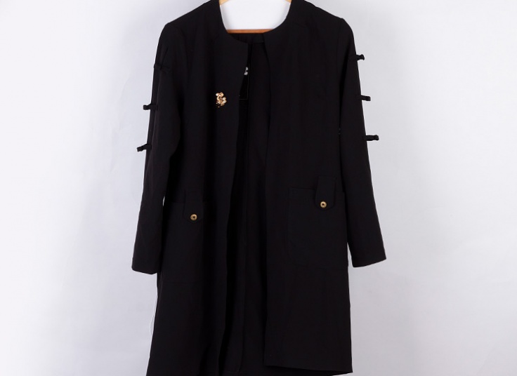 مانتو زنانه APAMA