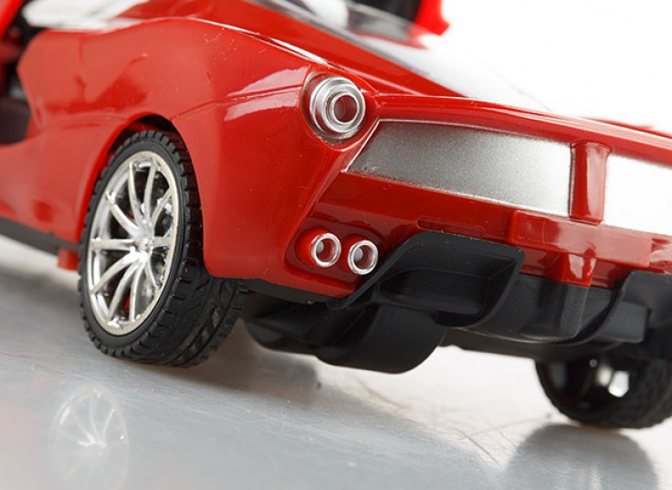 ماشین کنترلی Famous CAR