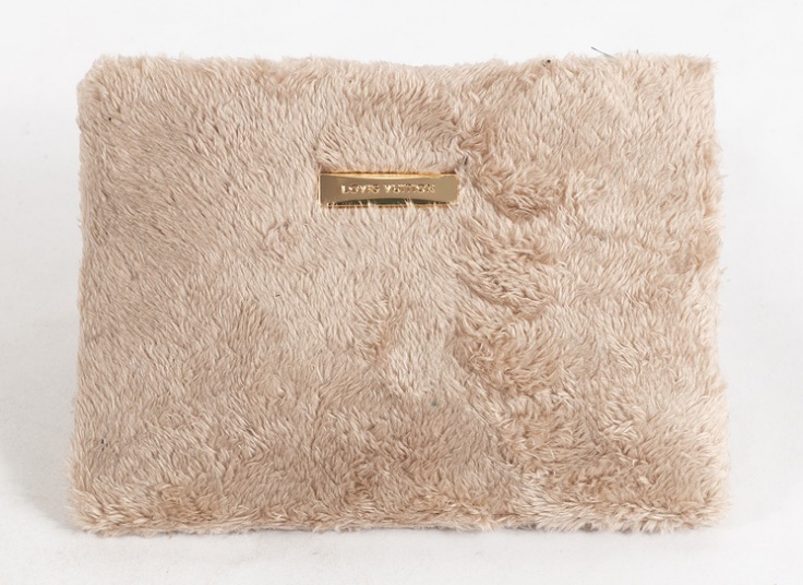 کیف پولیشی Lovis Vuition