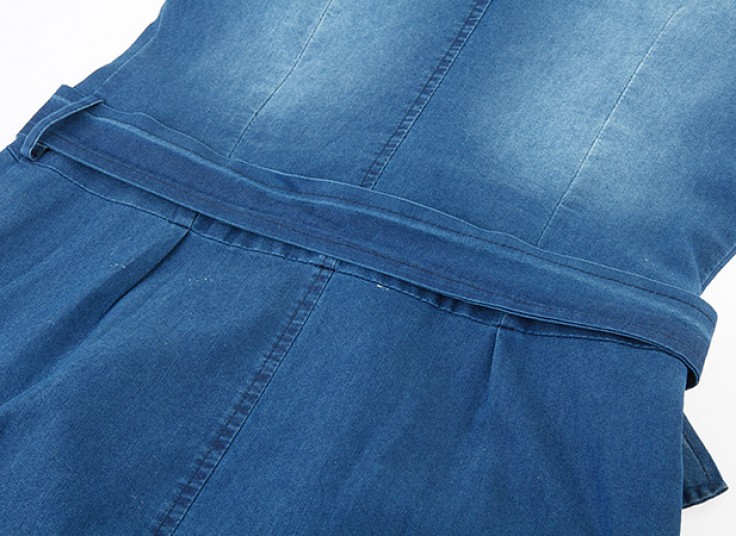 مانتو یقه انگلیسی طرح جین