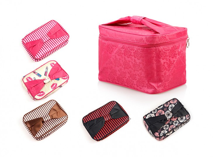کیف لوازم آرایش مسافرتی
