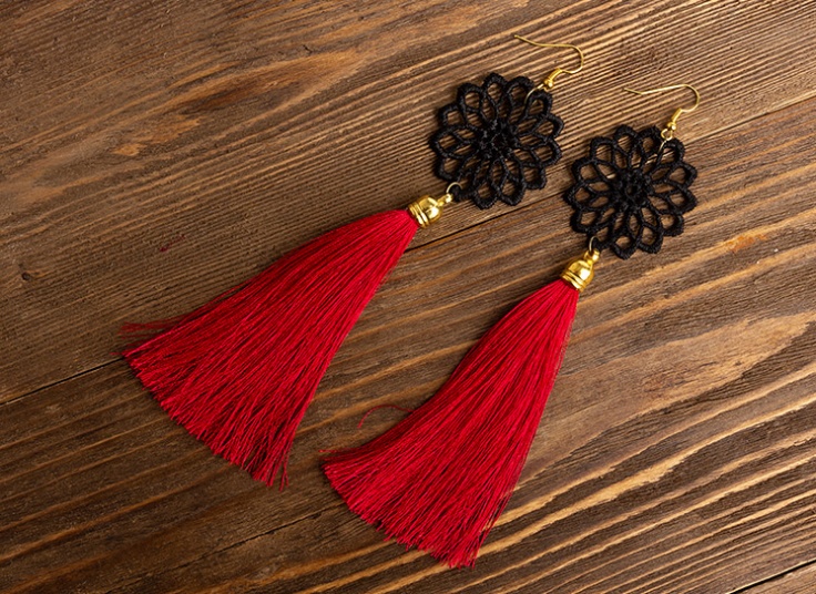 گوشواره منگوله ای